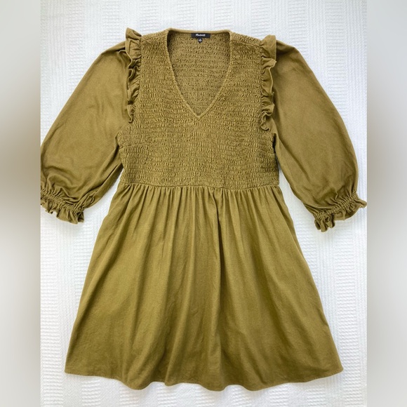 Madewell Dresses & Skirts - Madewell Dress Flannel Lucie V-Neck Smocked Mini Dress Weathered Olive Size 2X